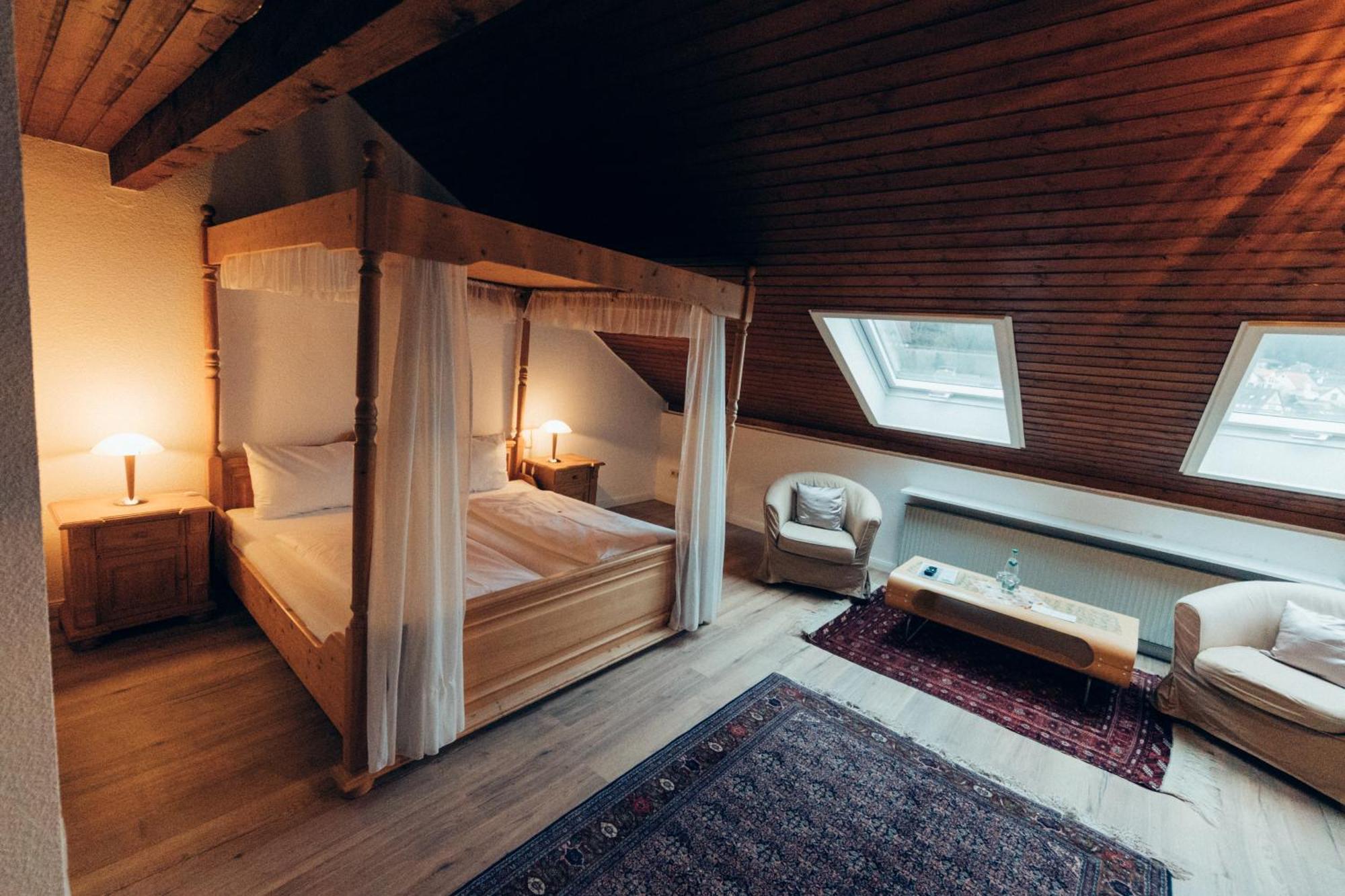 Gasthof Hotel Zur Post Egloffstein Dış mekan fotoğraf