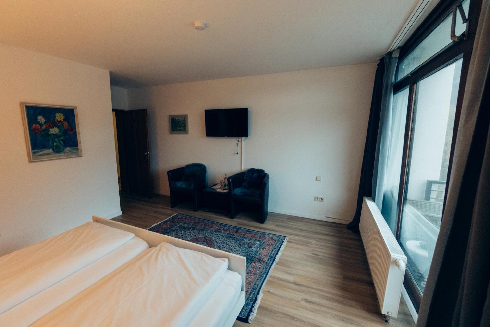 Gasthof Hotel Zur Post Egloffstein Dış mekan fotoğraf